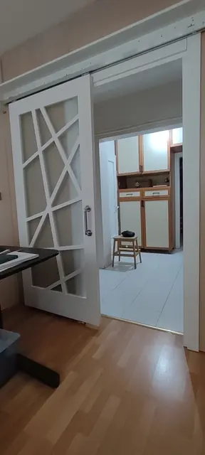 Desenli sürgülü cam kapı